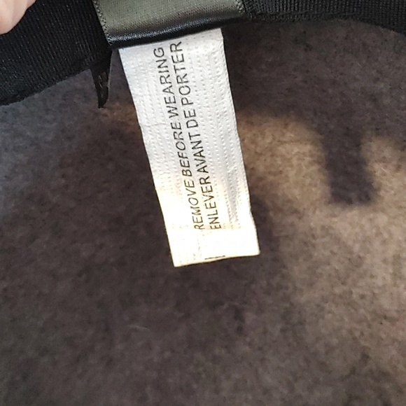 🍁NWOT LE CHATEAU FLOPPY WOOL HAT - Picture 6 of 9